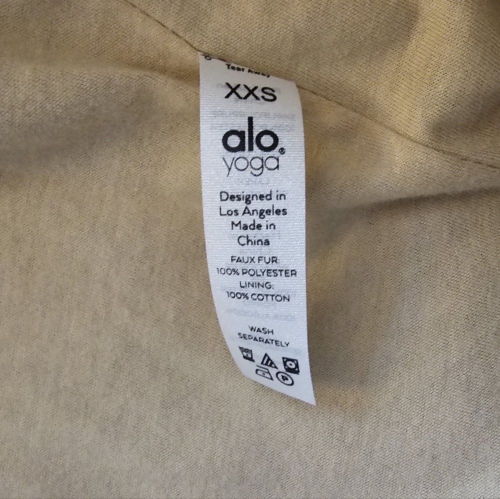 ALO Oversized Sherpa Teddy Trench Coat Zip Pockets Size XXS - Picture 7 of 8